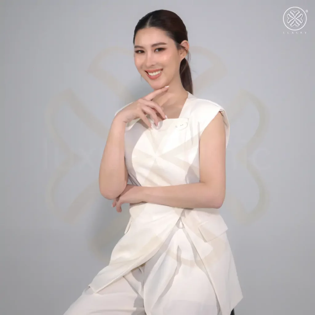 คุณเนเน่ นักธุรกิจสาว เปิดใจเปลี่ยนชีวิตใหม่ที่ Luxury Clinic